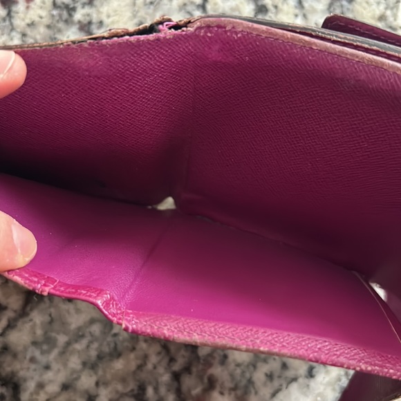 Louis Vuitton Epi Elise Wallet - Picture 8 of 12